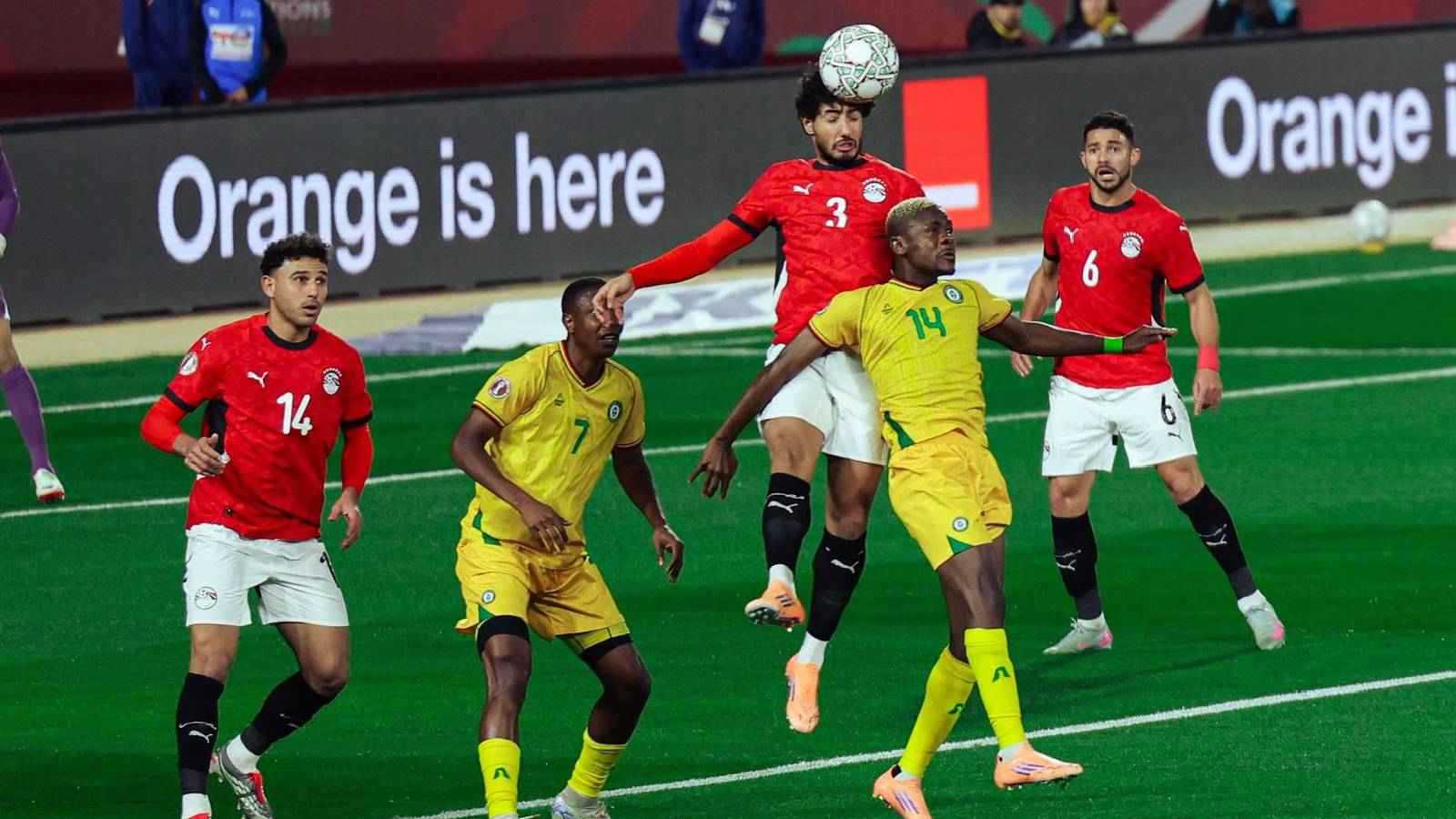 أسوأ 5 لاعبين في منتخب مصر أمام زيمبابوي