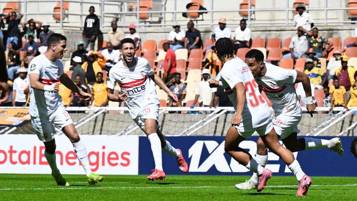 أموال قادمة لإنهاء جميع الأزمات.. مسؤول في الزمالك يفاجئ جماهير النادي