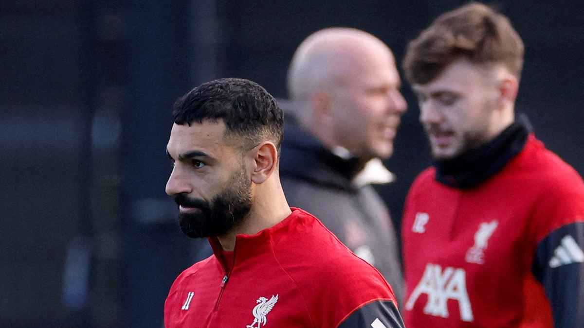 أول رد فعل من محمد صلاح بعد استبعاده من مباراة إنتر وليفربول (صورة)