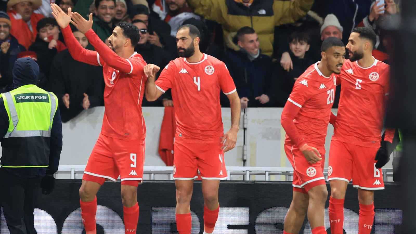 أولهم نجم الزمالك.. 4 لاعبين فجّروا سخط جماهير منتخب تونس تجاه سامي الطرابلسي