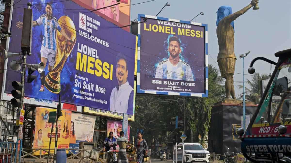 استقبال جنوني لميسي في الهند (فيديو)