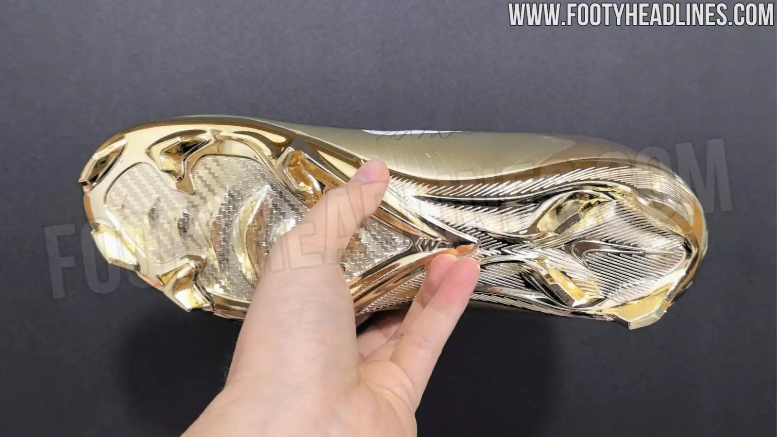 حذاء رونالدو في مونديال 2026