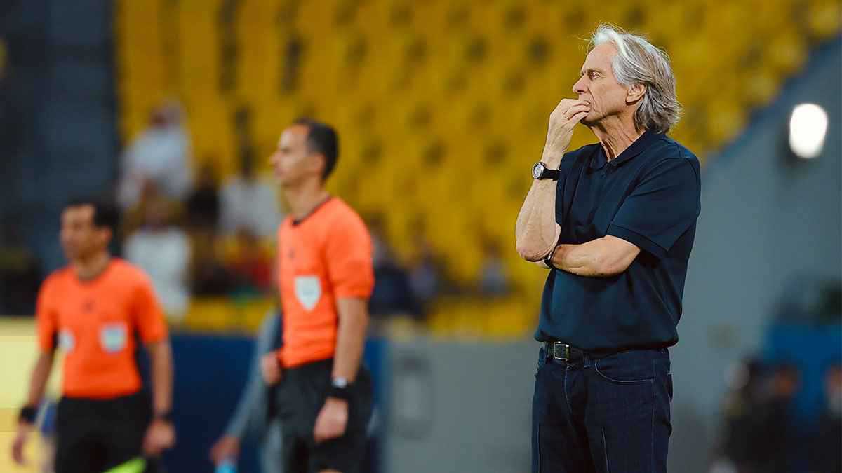 المنتخب أهم من الأندية.. ردّ ناري حول قيادة جيسوس المنتخب السعودي (فيديو)