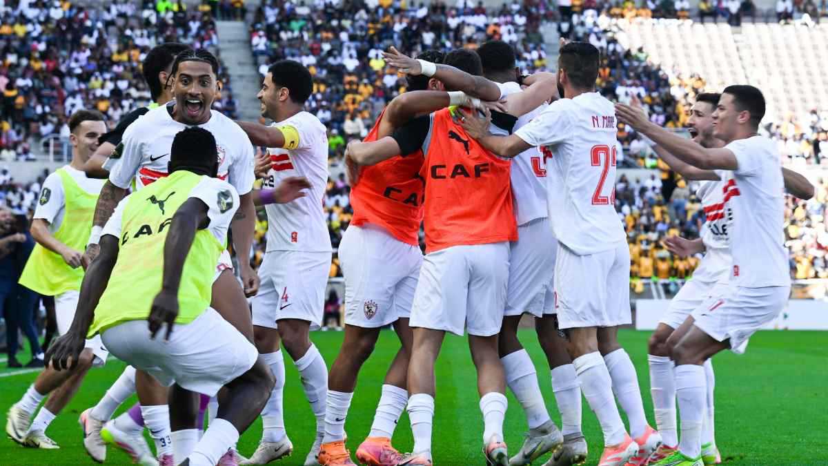 الموعد والقنوات الناقلة لمباراة الزمالك وسموحة في كأس عاصمة مصر