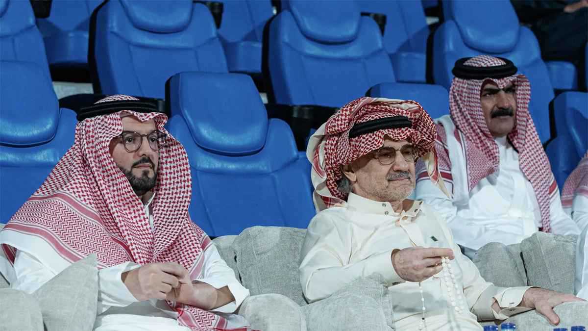 الوليد بن طلال يستعد للاستحواذ على نادي الهلال السعودي