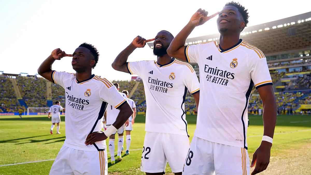 باريس سان جيرمان “ينقض” على نجم ريال مديد