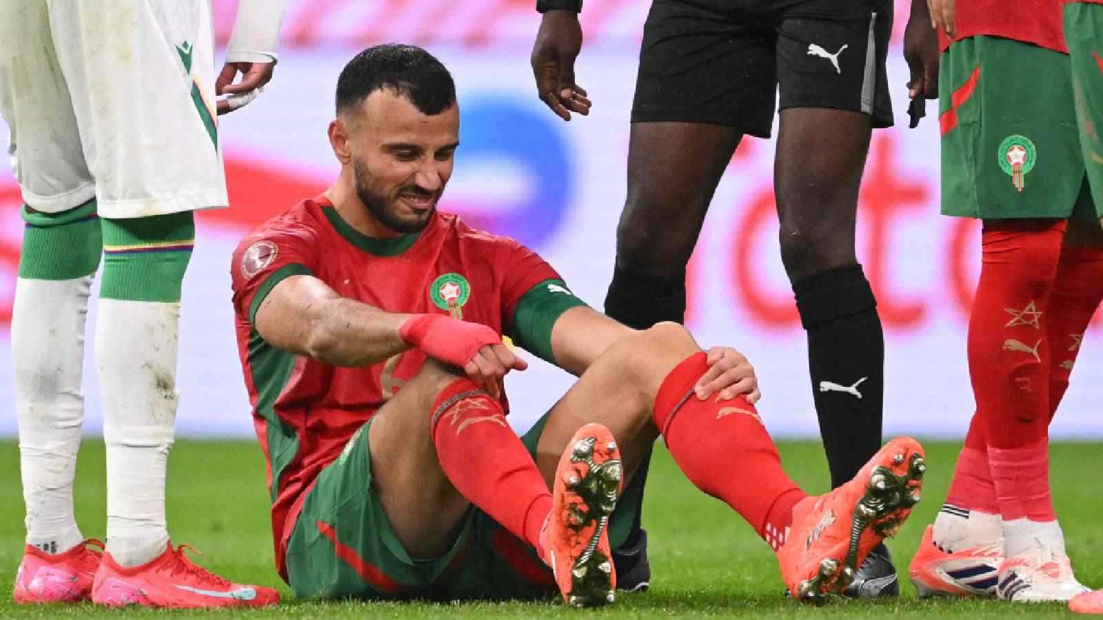 بالدموع.. رومان سايس يغادر مباراة المغرب وجزر القمر (فيديو)