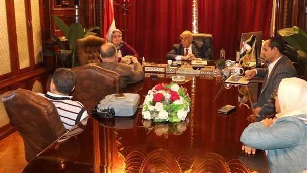 “بحوث الصحراء” يناقش تطوير آليات نظام معلومات الموارد الوراثية النباتية