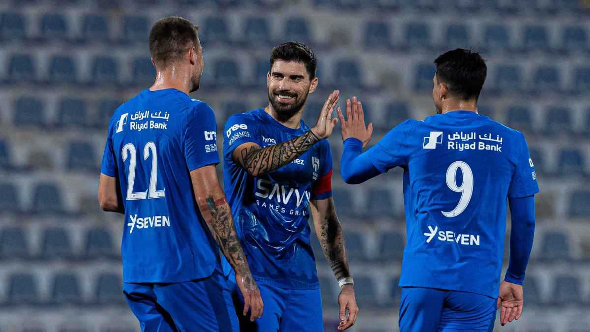 بعد استحواذ الوليد بن طلال.. 5 ملامح لمشروع الهلال السعودي “المرعب”
