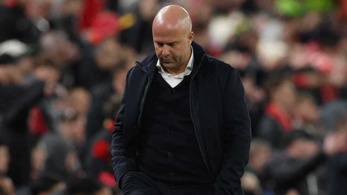 بعد الفوز على برايتون.. أرني سلوت يتلقى مفاجأة صادمة