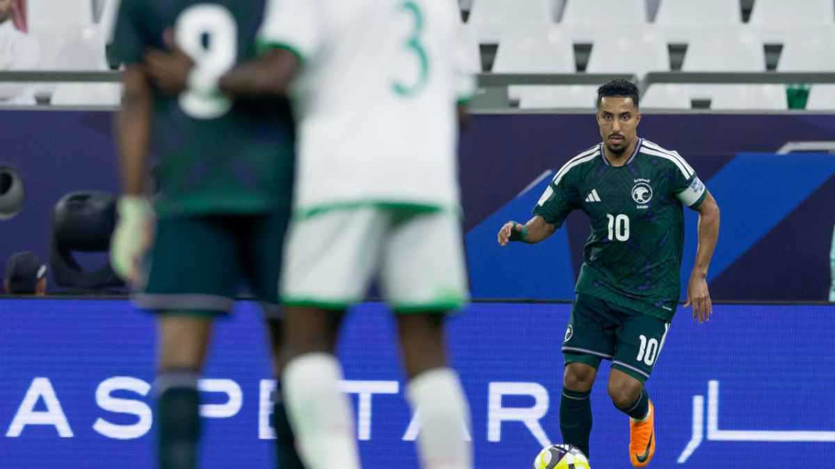 بعد الفوز على عمان.. سالم الدوسري يقدم وعدًا كبيرًا للجماهير السعودية (فيديو)