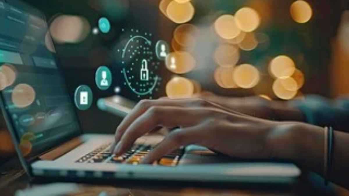 تحذير أمني.. تطبيقات مشاركة الملفات المجانية تعرض بياناتك لمخاطر