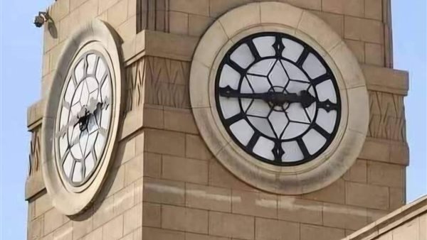 جامعة القاهرة تنتهي من استعداداتها لامتحانات نهاية الفصل الدراسي الأول