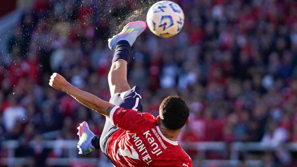 جوائز ذا بيست 2025.. “مقصية” مونتييل المذهلة تحصد “بوشكاش” لأفضل هدف (فيديو)