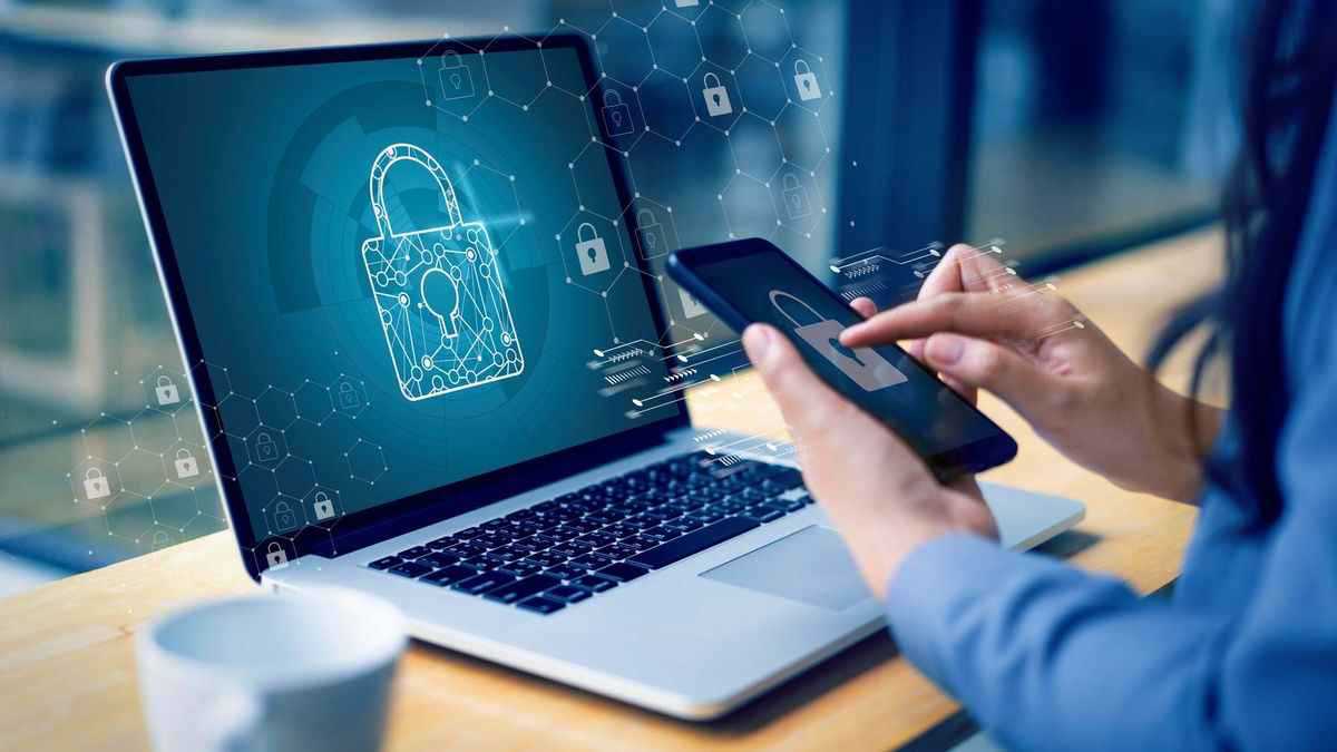 حماية رقمية ناقصة.. ما يجب أن تعرفه عن برنامج مكافحة الفيروسات