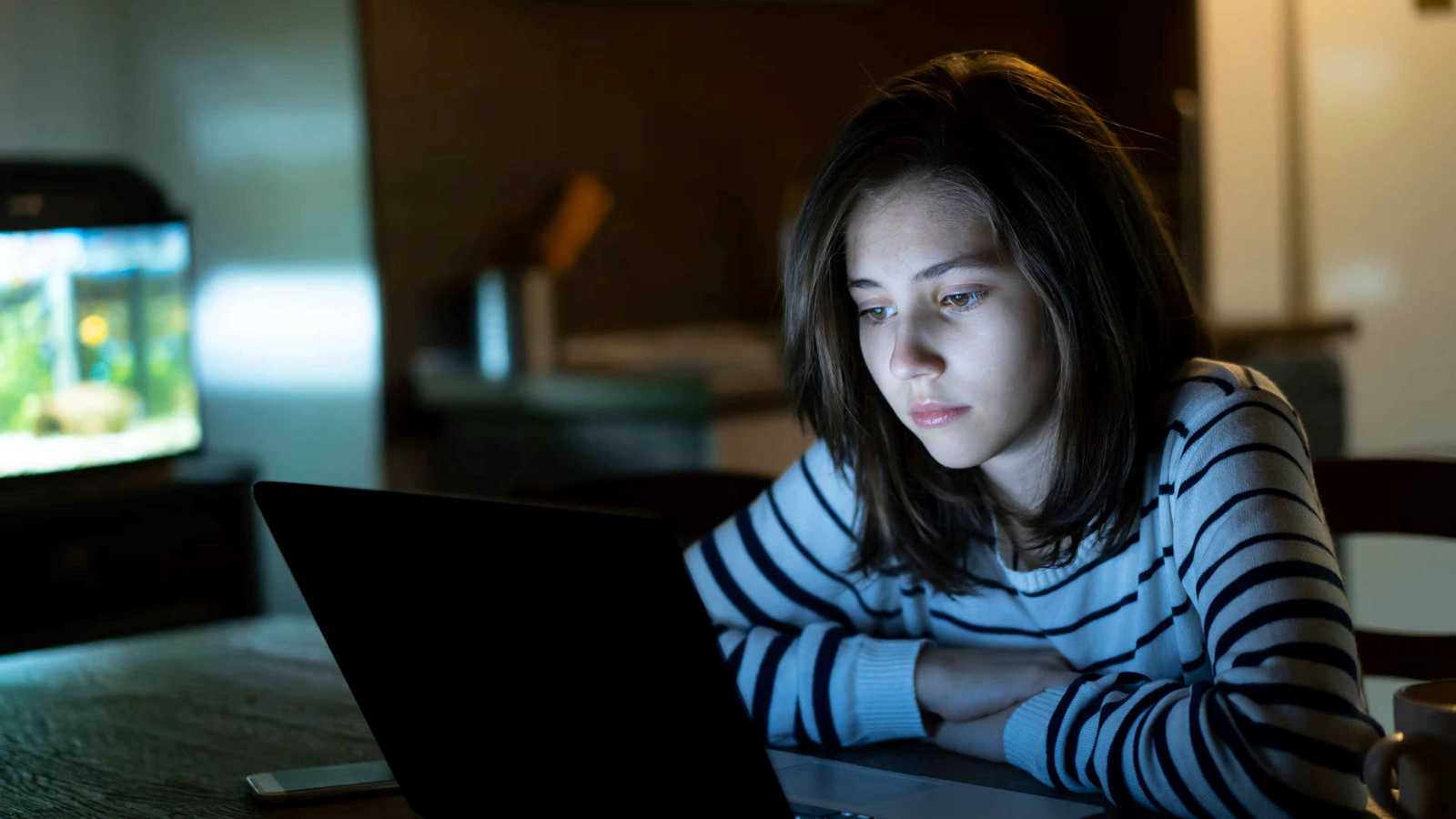 خبراء يحذرون من “ذهان الذكاء الاصطناعي”.. فما هو؟