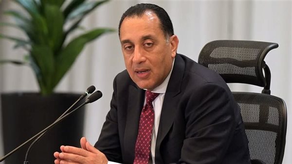 رئيس الوزراء يتابع مستجدات العمل في عدد من ملفات وزارة الصحة والسكان