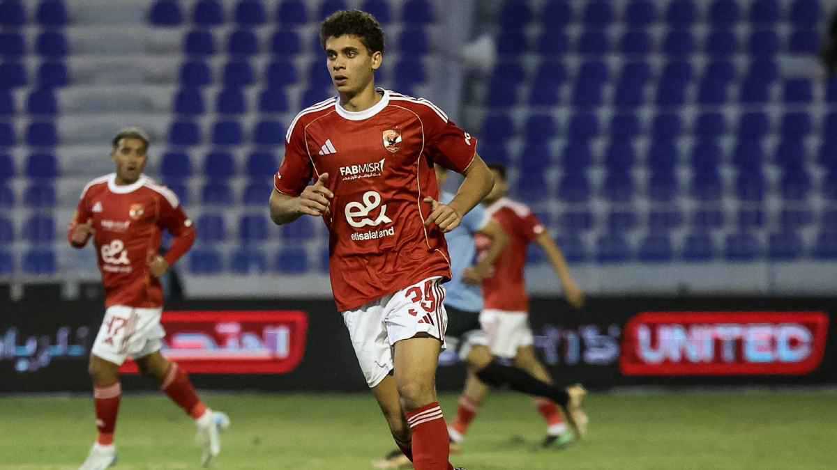 ظهور يرعب برشلونة.. ماذا قدم حمزة عبد الكريم أمام غزل المحلة؟