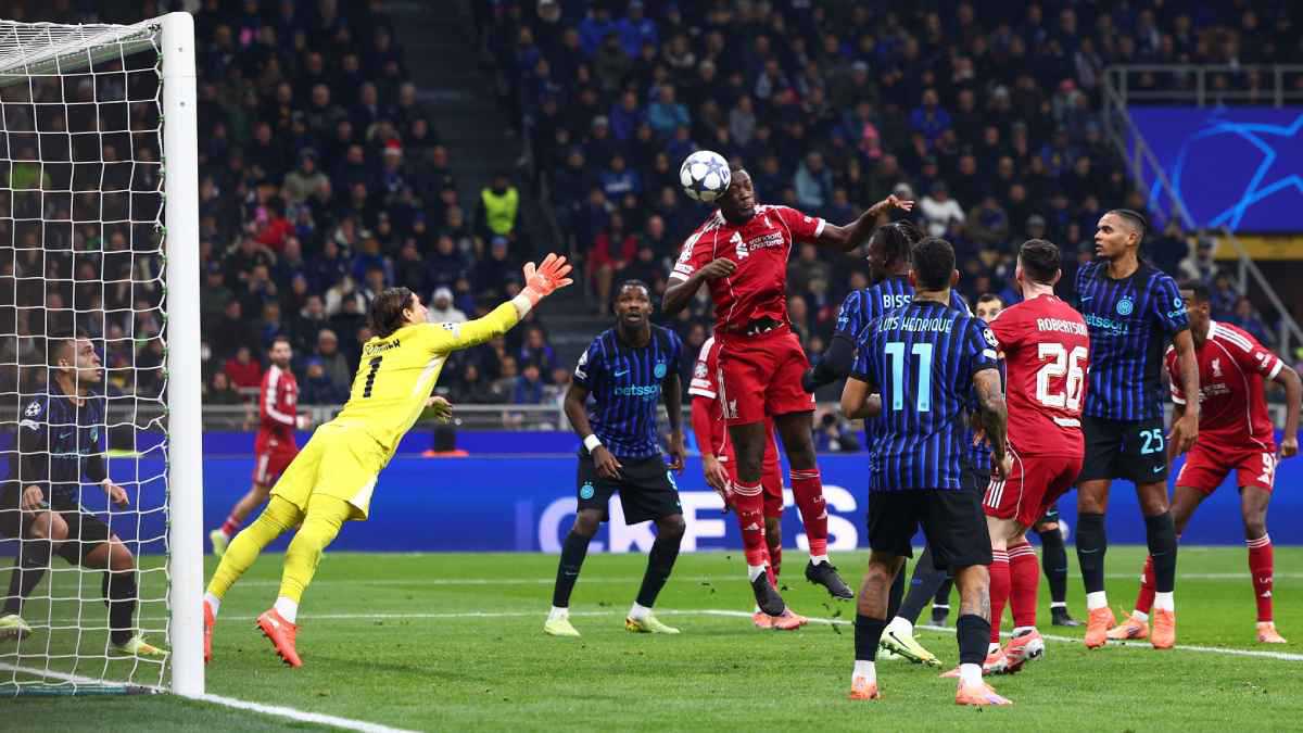 كم نقطة يحتاجها ليفربول للتأهل ضمن الثمانية الكبار في دوري أبطال أوروبا؟