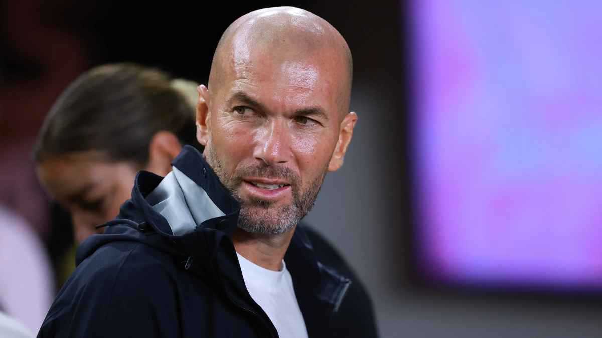 ليس ريال مدريد فقط.. ما النادي العملاق الذي يرغب زيدان في قيادته؟