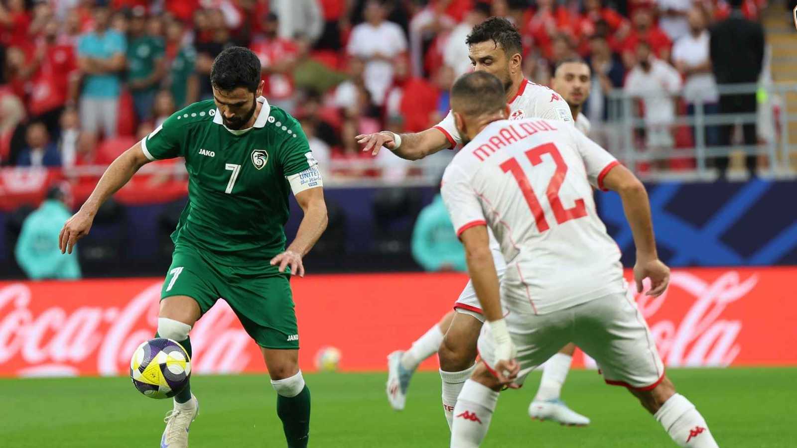 مانشستر يونايتد وكأس إيطاليا ومنتخب تونس.. مواعيد مباريات اليوم والقنوات الناقلة