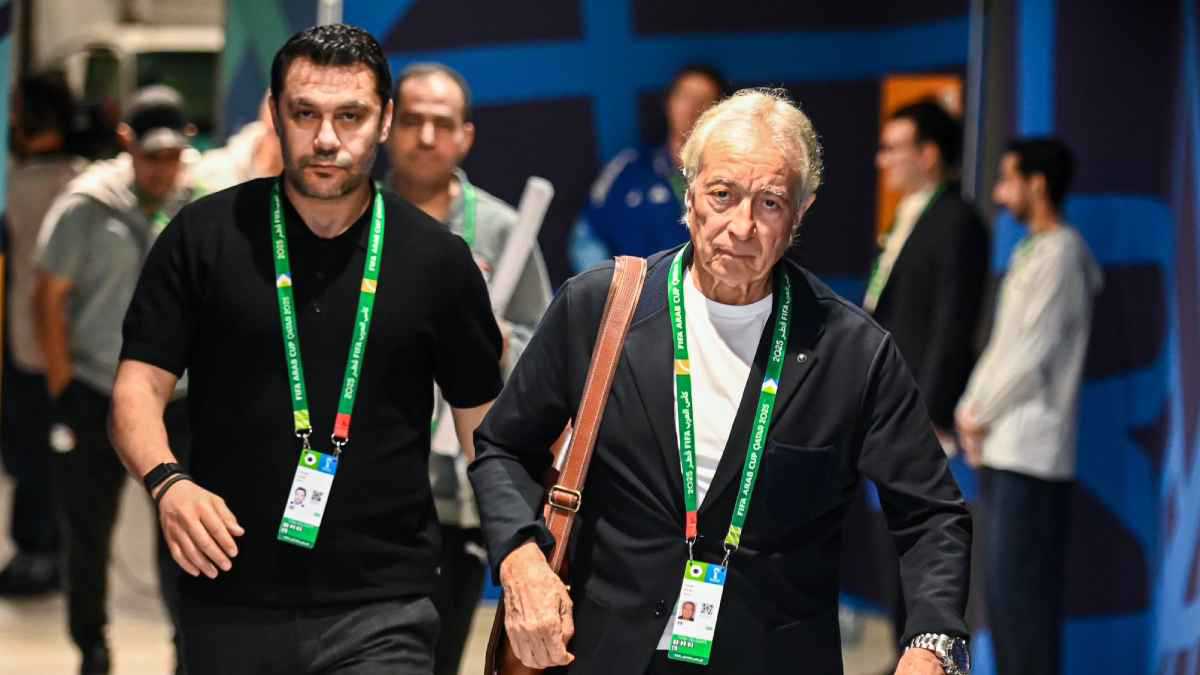 من اختاره ظلم منتخب مصر.. عبدالله فلاته يصدم حلمي طولان