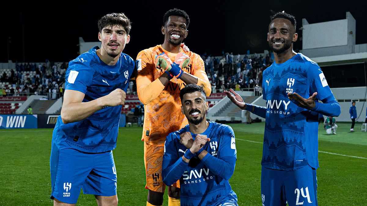 هدية إنزاغي لنادي الهلال السعودي