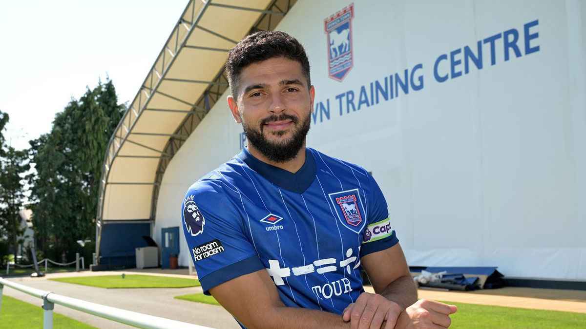 هل يتحكم محمد صلاح في منتخب مصر؟ سام مرسي يحسم الجدل