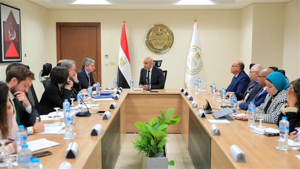 وزير التعليم يبحث مع وفد أوروبي سبل تعزيز التعاون والتوسع في مدارس التكنولوجيا التطبيقية