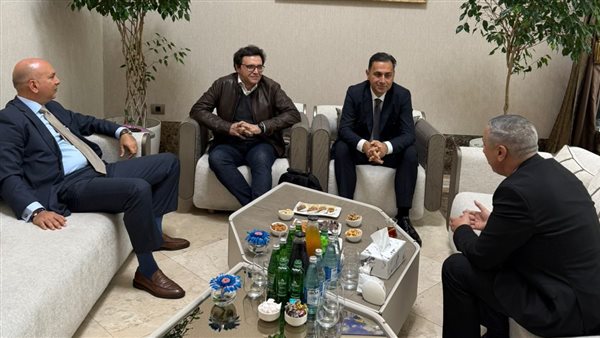 وزير الثقافة يصل إلى أذربيجان للمشاركة في أسبوع باكو للإبداع