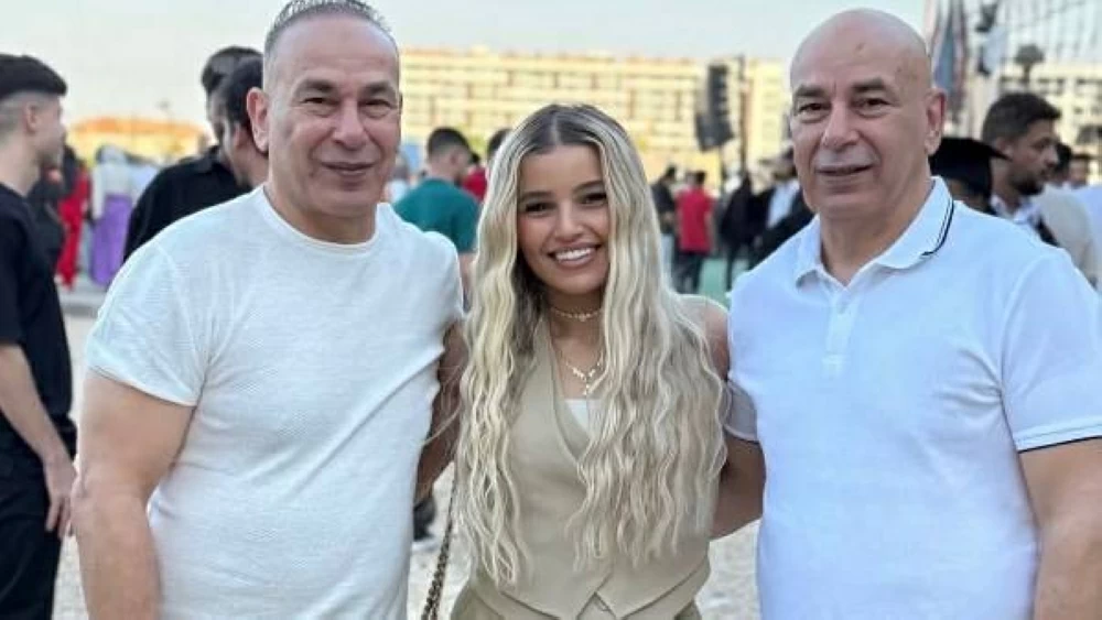 يارا حسام حسن تتخذ إجراءات قانونية ضد مواقع وقنوات بسبب أخبار كاذبة وتجاوزات في حقها وحق التوأم