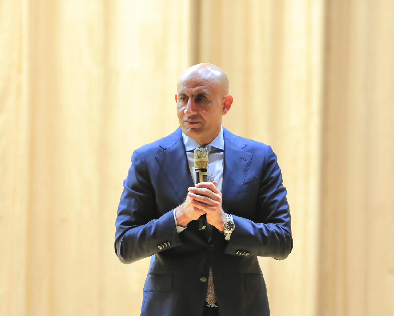 جانب من اجتماع وزير التربية والتعليم