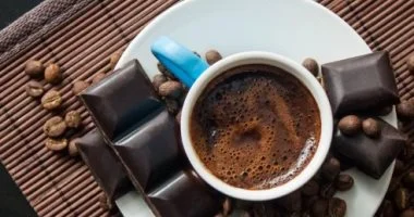 3 أكواب قهوة يومياً تقي من الاكتئاب وتعدل المزاج