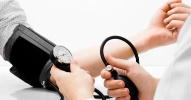 3 خطوات من حياتك لضبط ضغط الدم والسيطرة عليه