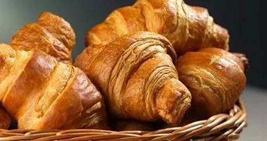 7 أطعمة صباحية تزعزع توازن الجسم وترفع الالتهاب