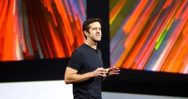 آبل تعين جون تيرنوس رئيسًا تنفيذيًا جديدًا خلفًا لتيم كوك