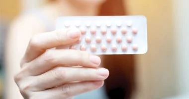 أبحاث حديثة تكشف خيارات آمنة لوسائل منع الحمل للمرأة
