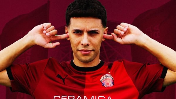 أحمد بلحاج يمنح سيراميكا كليوباترا التقدم أمام إنبي من ضربة جزاء في الدوري المصري