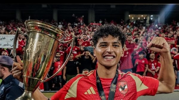 أحمد حسن: الأهلي يستقر على استعادة محمد عبد الله من سيراميكا في الميركاتو الصيفي