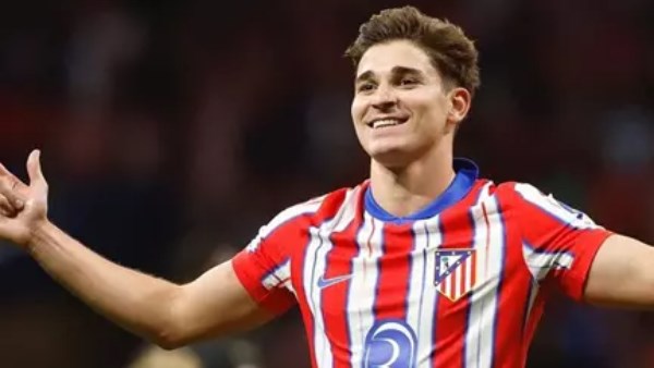 أسرع لاعب لاتيني يصل لـ 25 هدفاً.. جوليان ألفاريز يحطم رقم ميسي في دوري أبطال أوروبا