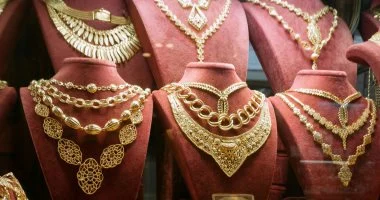 أسعار الذهب اليوم السبت في مصر وعيار 21 يسجل 7040 جنيها بمنتصف التعاملات
