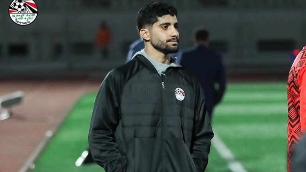 أشرف بن شرقي يقترب من الدوري القطري حال تعاقد الأهلي مع إبراهيم عادل