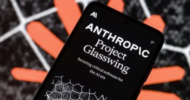 أنثروبيك تطلق “جلاس وينج” للتصدي لتهديدات الذكاء الاصطناعي على البرمجيات