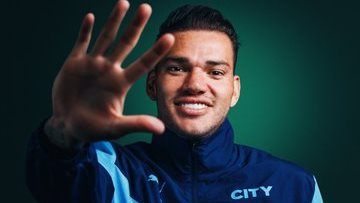 إصابة إيدرسون بمقذوف وغضبه من الكاميرات في ليلة اكتساح فنربخشة لقيصري سبور برباعية نظيفة