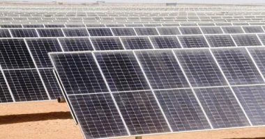 إليك كل ما يهم أصحاب المحالات التجارية عن الطاقة الشمسية في 10 إجابات حاسمة من الخبراء