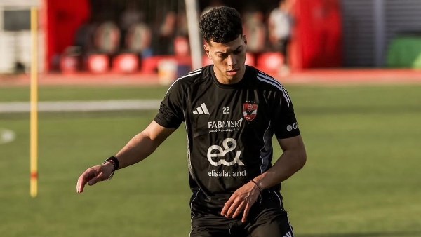 إمام عاشور يخطف الأنظار في مران الأهلي وسط أنباء تعديل عقده ورغبة النادي في استمراره حتى 2030