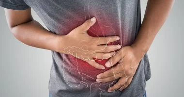 اضطرابات الأمعاء الالتهابية: أعراض رئيسية، تشخيص دقيق، وعلاجات فعالة