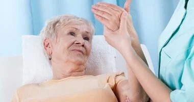 اكتشاف مفصلي يعيد بناء العظام ويقضي على هشاشتها