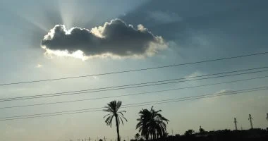 الأرصاد تحذر من موجة حرارة ورياح مثيرة للرمال وأمطار حتى نهاية أبريل المتوقع في مصر