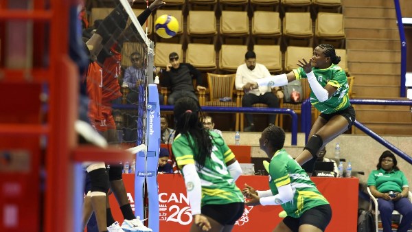 الأنابيب الكيني يكتسح كاليبي الغاني بثلاثية نظيفة في بطولة إفريقيا لطائرة السيدات بالأهلي